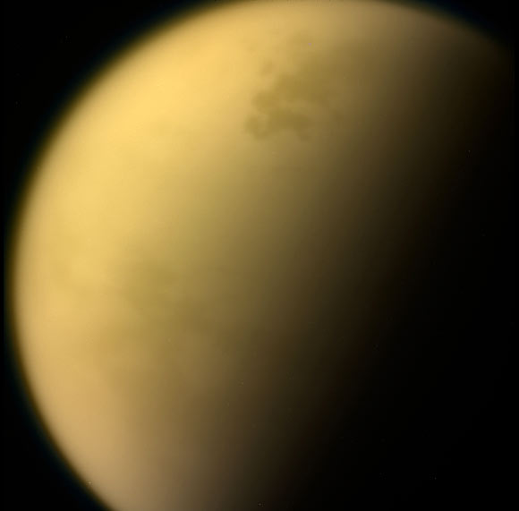 Tricarbon Molecule Detected in Atmosphere of Titan