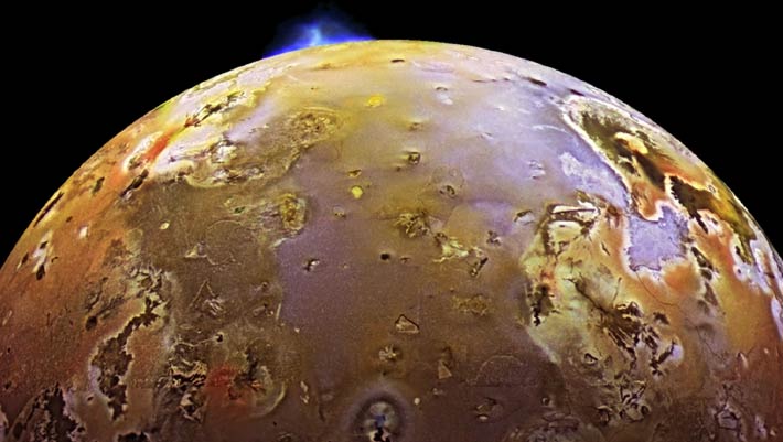 Juno Spots ‘Hot Rings’ on Jupiter’s Volcanic Moon Io